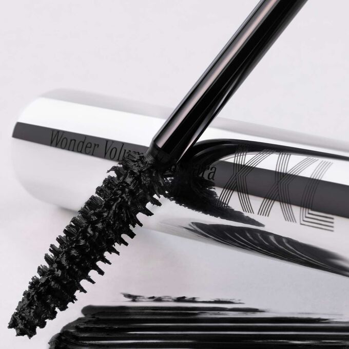 Wonder Volume Mascara XXL